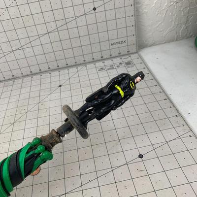 #168 Six Flags Batman Umbrella