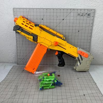 #179 Nerf Machine Gun With Bullets