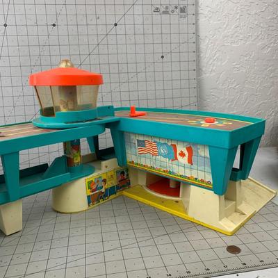 #184 Vintage Toy Airport