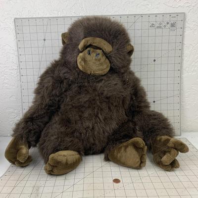 #186 Stuffed Ape