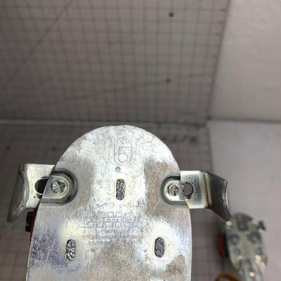 #207 Union Hardware Shoe Skates