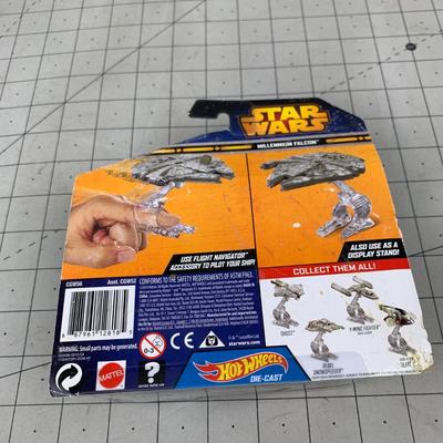 #267 Star Wars Hot Wheels Millennium Falcon