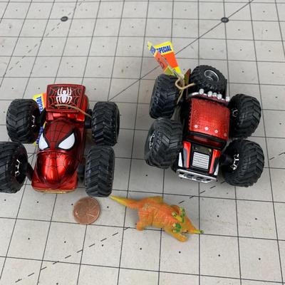 #317 Spiderman & Thor Trucks and Dinosaur