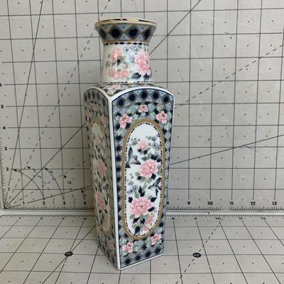 #340 Porcelain Flower Vase