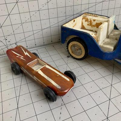 #348 Toy Car and Jeep
