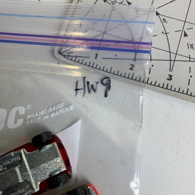 #363 Two Hot Wheels:HW9