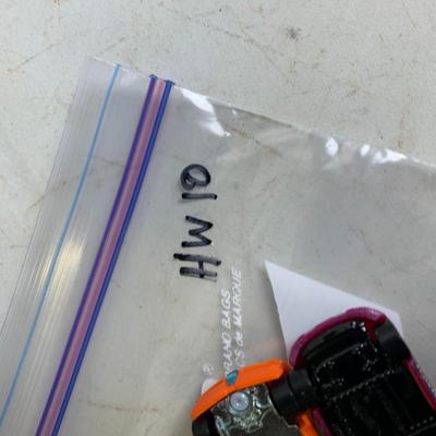 #364 Two Hot Wheels: HW10