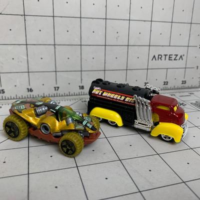 #368 Two Hot Wheels: HW 14