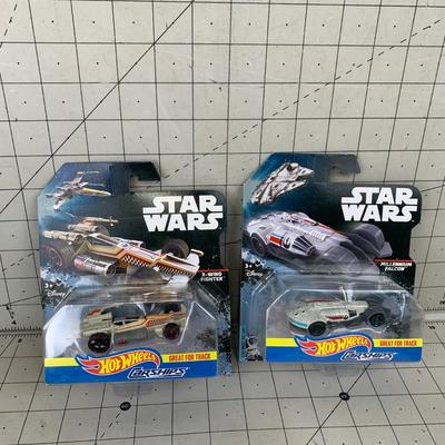 #381 Star Wars Hot Wheels: X-Wing Fighter and Millenium Falcon