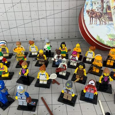 #391 Vintage Tin Full of Lego Figures