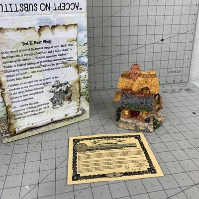 #437 Boyds Bearly Built Village: Ted E. Bear Shop