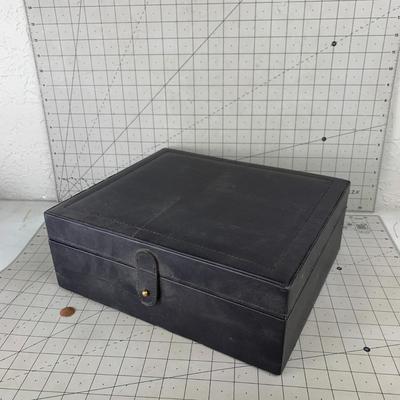 #440 Laddie Dixon Pencils and Black Box