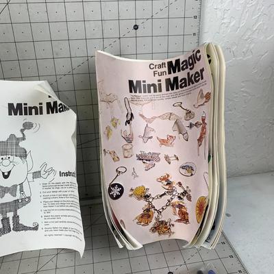 #442 Vintage Magic Mini Maker