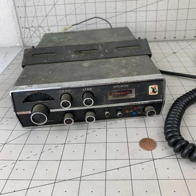 #452 Johnson Viking Vintage CB Radio
