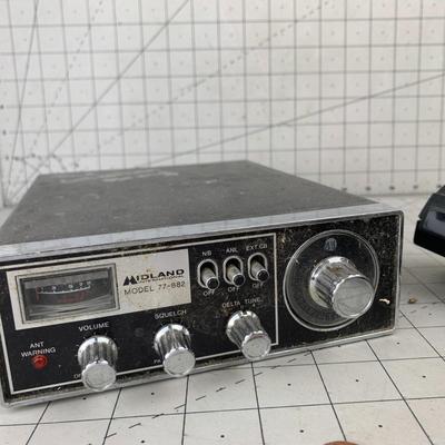 #453 Vintage Midland 77 882 cb Radio