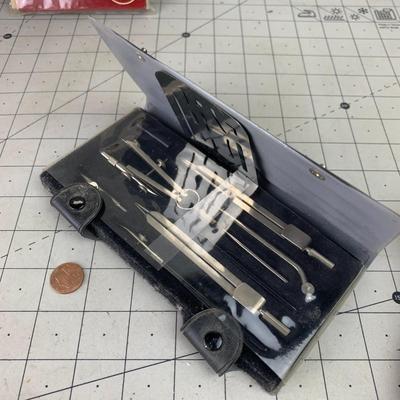 #460 Carving Tools and Stencils