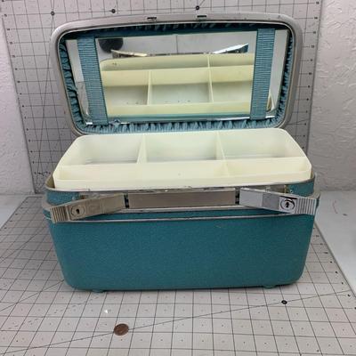 #462 Samsonite Silhouette Beauty Tote