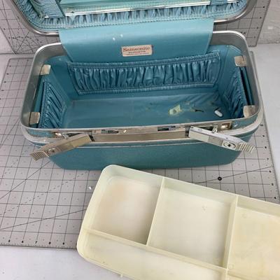 #462 Samsonite Silhouette Beauty Tote