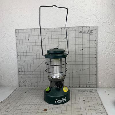 #463 Coleman Battery Lantern