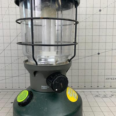 #463 Coleman Battery Lantern