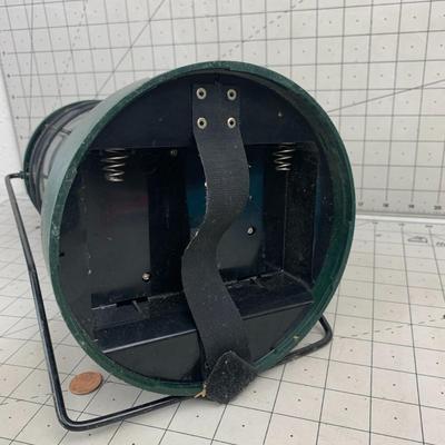 #463 Coleman Battery Lantern