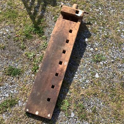 252 Antique Carpenter Workbench Wood Vice