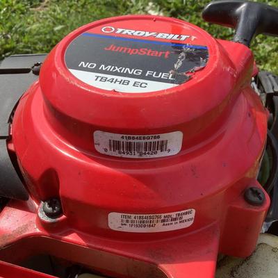 267 Like New Troy Bilt TB4HB Jump Start Gas Leaf Blower