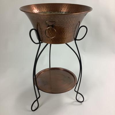 274 Extra Large Copper Wine Cooler
