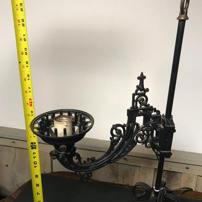 LIGHTING LOT