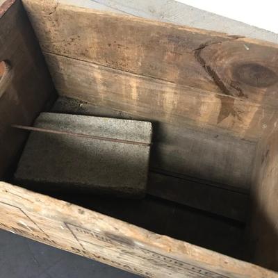 ADVERTISING CRATE