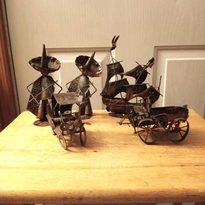 METAL FIGURINES
