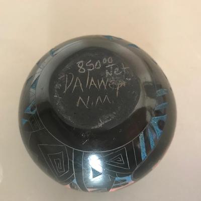 NATIVE AMERICAN SEED POT