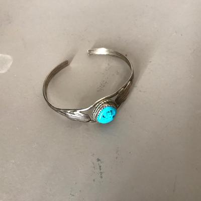 NAVAJO STERLING CUFF