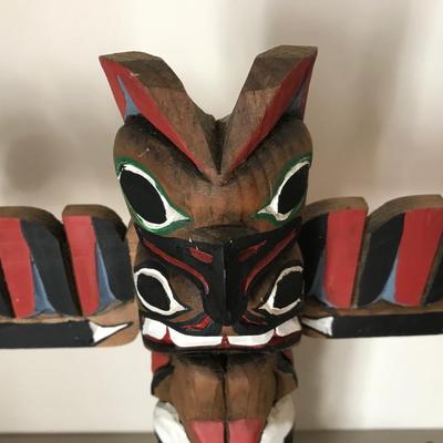NATIVE AMERICAN TOTEM