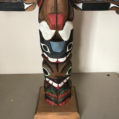 NATIVE AMERICAN TOTEM