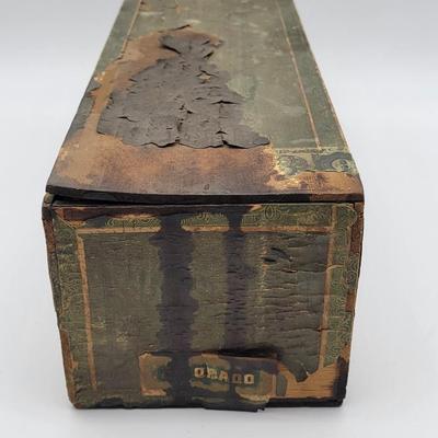 Antique GREEN FROG Cigar Box