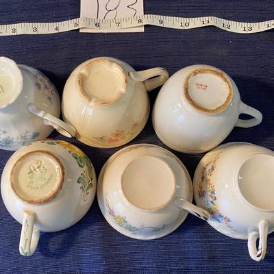 Mixed Tea Cup Lot
