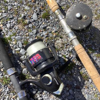 281 Shakespeare ALPHA Bigwater Fish Rod & Vintage Small Fly Rid