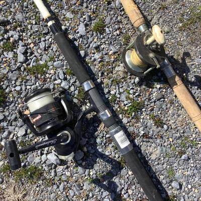 281 Shakespeare ALPHA Bigwater Fish Rod & Vintage Small Fly Rid