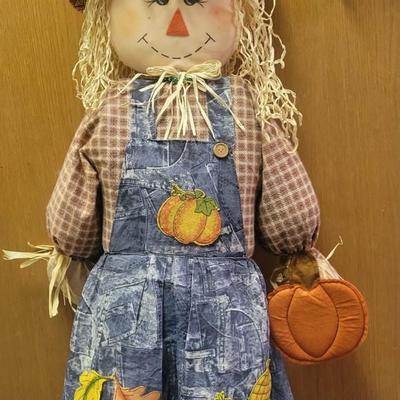 Scarecrow Fall Decor