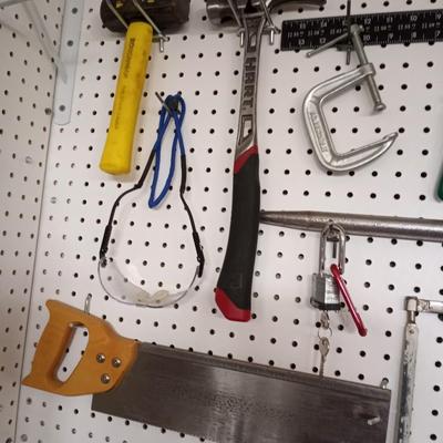 GREAT VARIETY OF HAND TOOLS