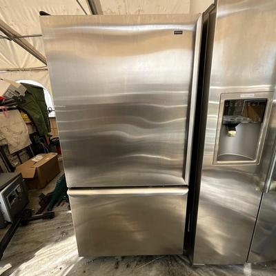 284 Kenmore Residential Household Refrigerator Model No. 596.71103101