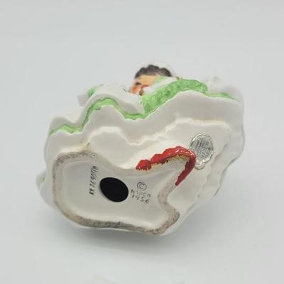 Vintage Napco Figurine