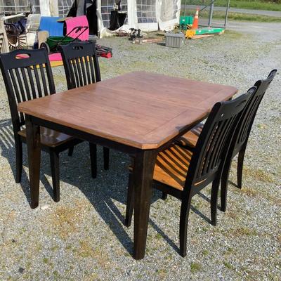 308 Oak Top Dining Table with Set of 4 Dining Chairs & Leaf
