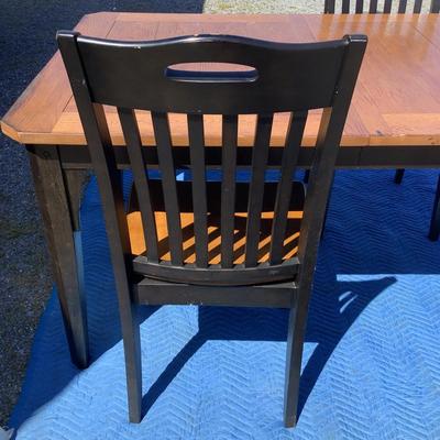 308 Oak Top Dining Table with Set of 4 Dining Chairs & Leaf