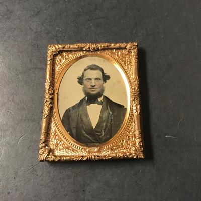 ANTIQUE TIN TYPE