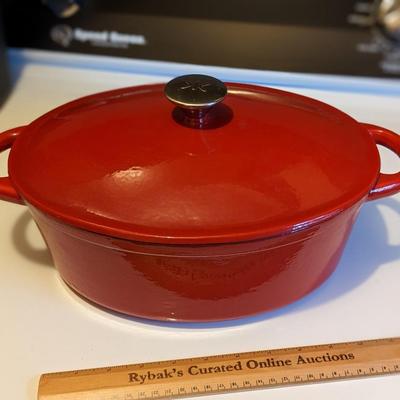Like New Red Enameled Dutch Oven