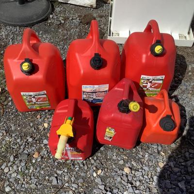 314 Lot of Gas Cans