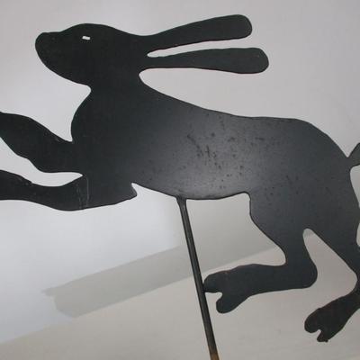 Metal Rabbit Lawn Art