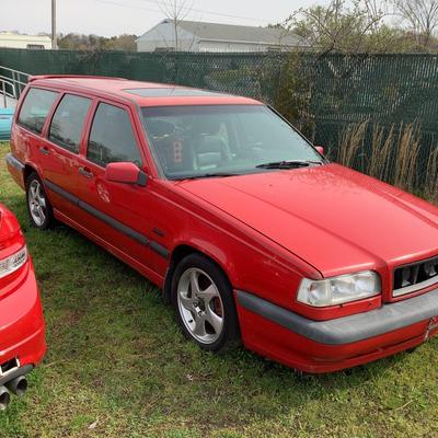 317 Volvo 1995 Sports 850 Turbo Wagon 4D